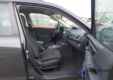 2019 Subaru Forester z USA, uszkodzony, nr VIN JF2SKACC4KH550600